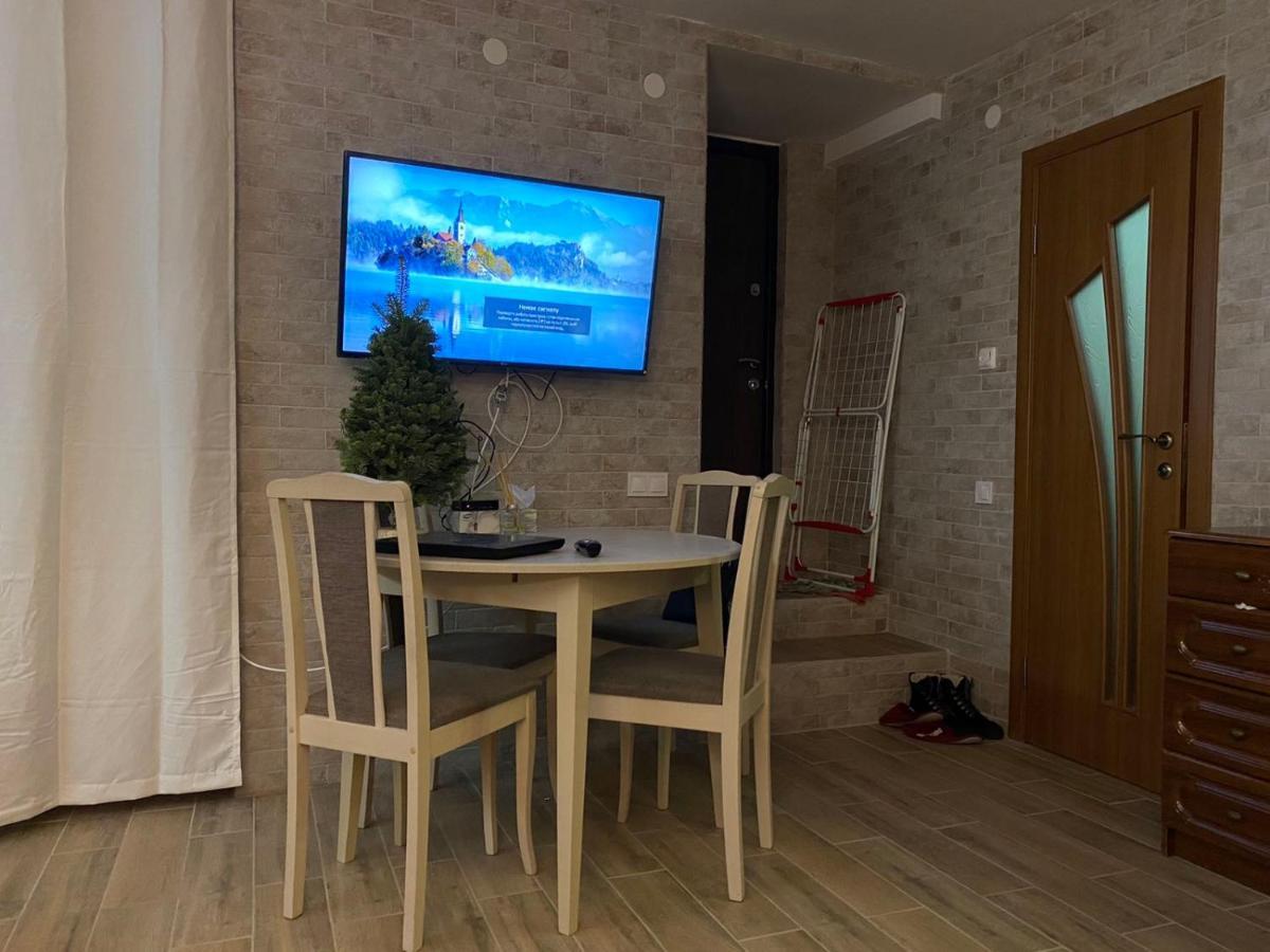 Freedom Apartment On Khmelnytsky Str 리비프 외부 사진